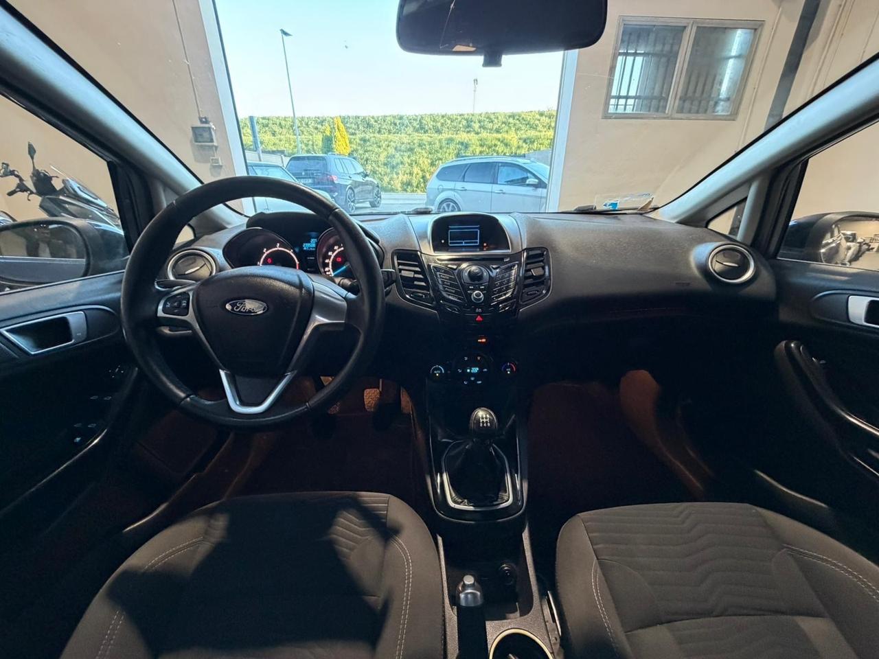 Ford Fiesta 1.5 TDCi 75CV 5 porte Titanium