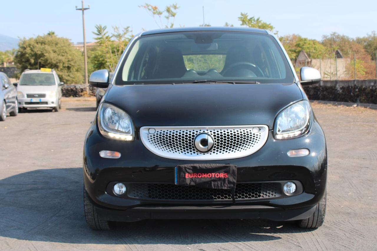 Smart ForFour 70 1.0 Youngster