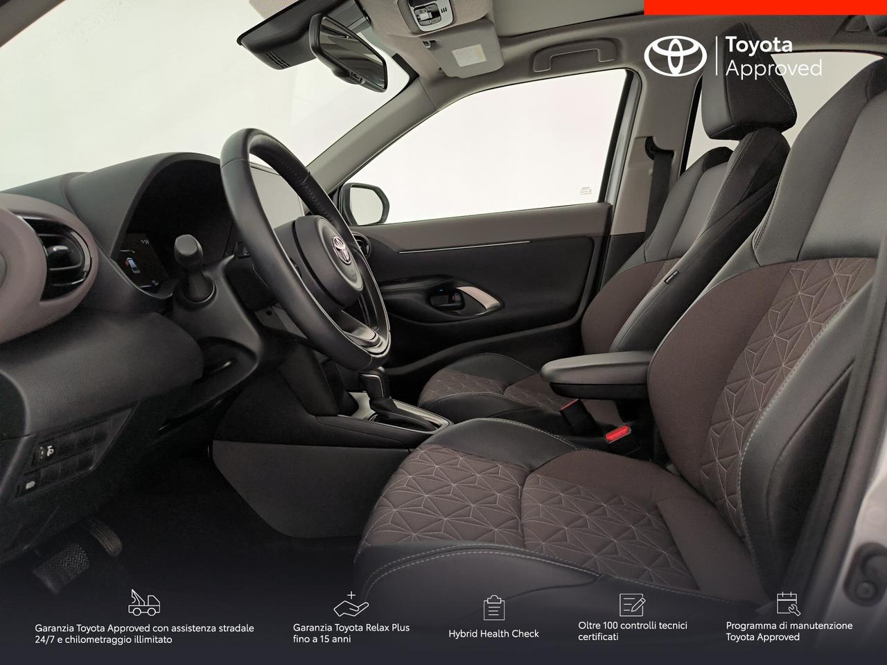 Toyota yaris cross 1.5h lounge fwd 116cv e-cvt