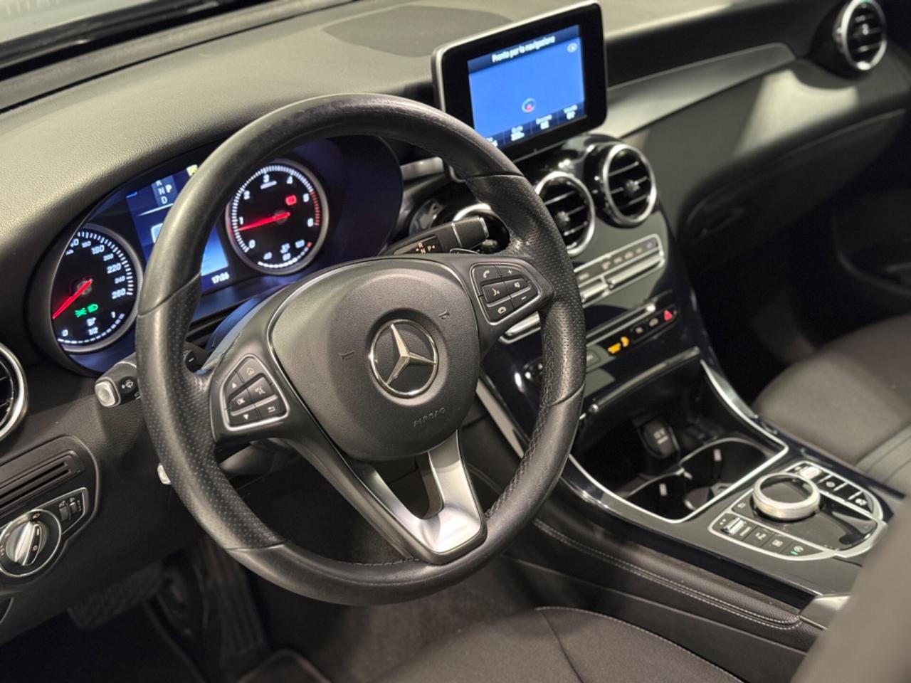 Mercedes-benz GLC 220 d 4Matic Business