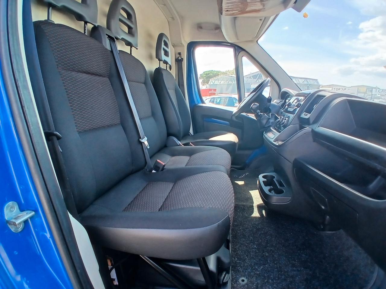 Peugeot Boxer 330 2.2 BlueHDi 120 S&S PC-TN Furgone