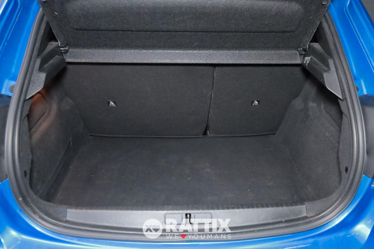 Peugeot e-208 motore elettrico 100kW GT