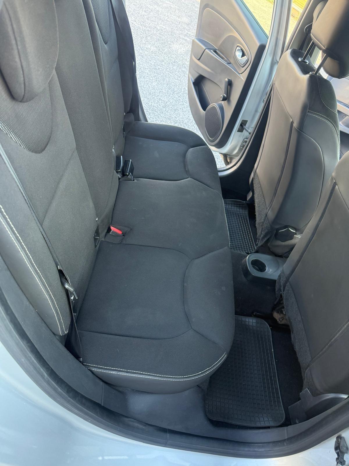 Renault Clio 1.2 75CV 5 porte Wave