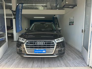 Audi Q5 40 2.0 tdi Business Sport quattro 190cv s-tronic
