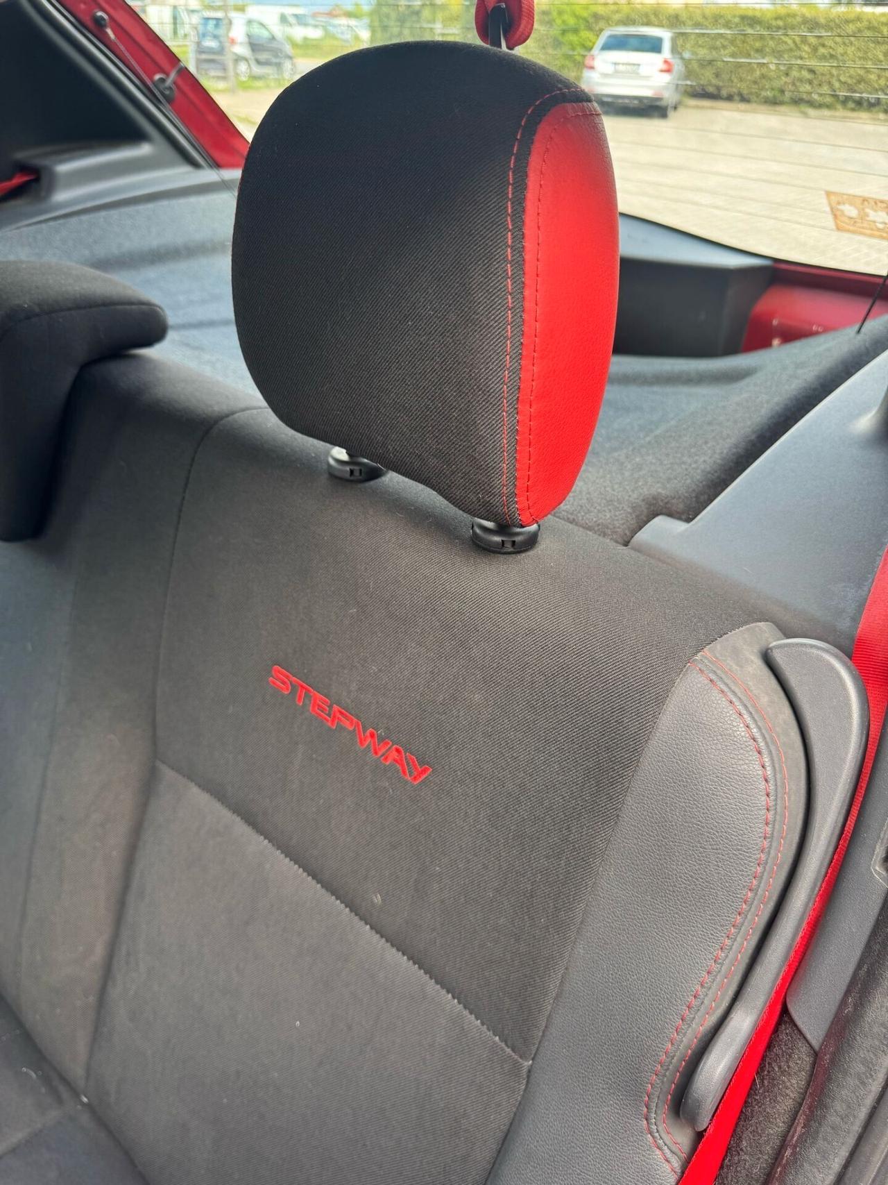 Dacia Sandero Stepway 1.5 dCi 90CV - OK NEOPATENTATO