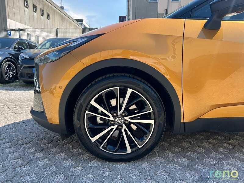 Toyota C-HR 2.0 phev Lounge Premiere fwd e-cvt