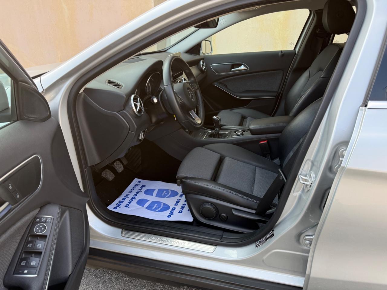 Mercedes-benz GLA 200 d Business