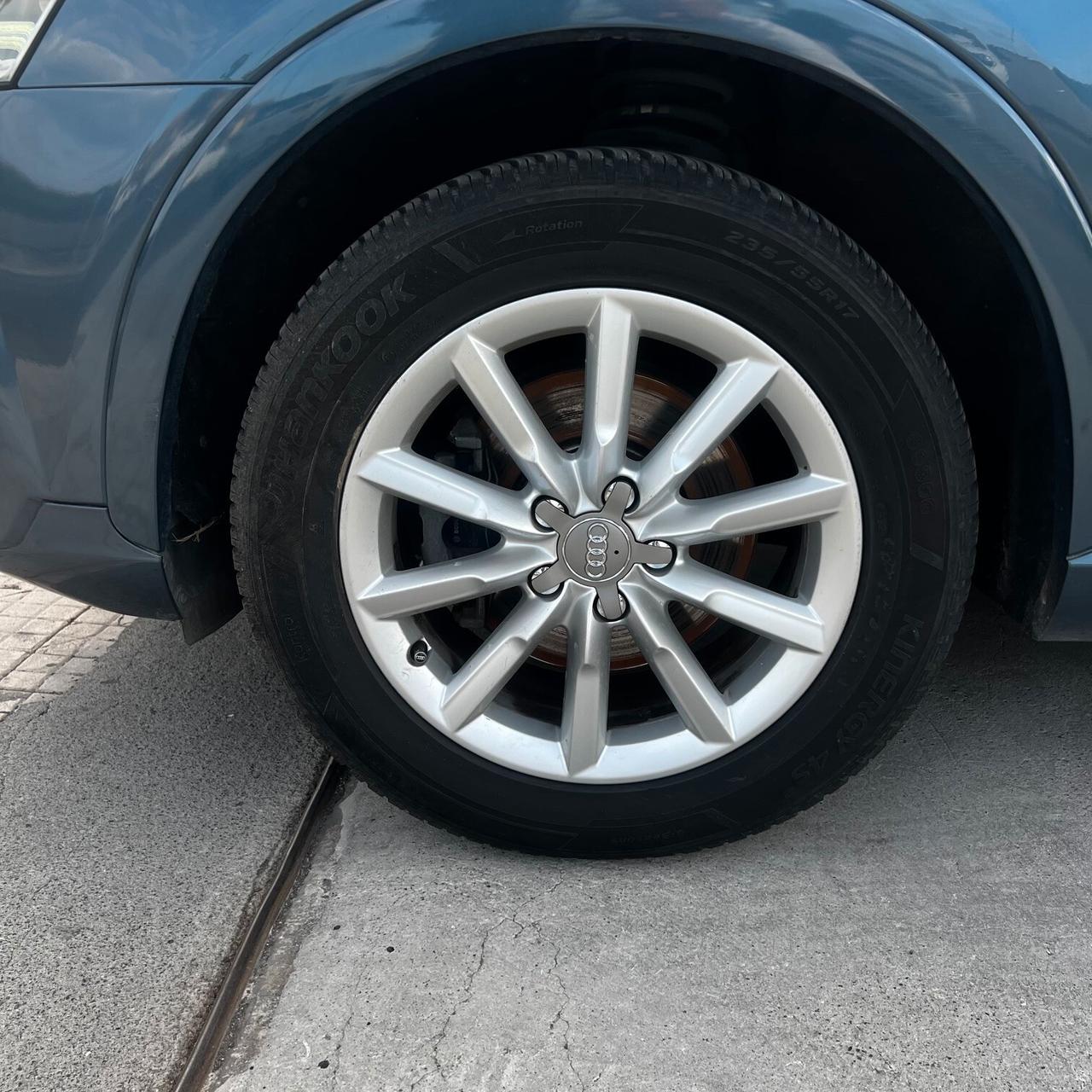 Audi Q3 2.0 TDI 150 CV Business