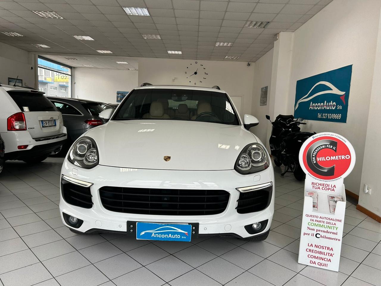 Porsche Cayenne 3.0 DIESEL PLATINUM EDITION 262CV 2017