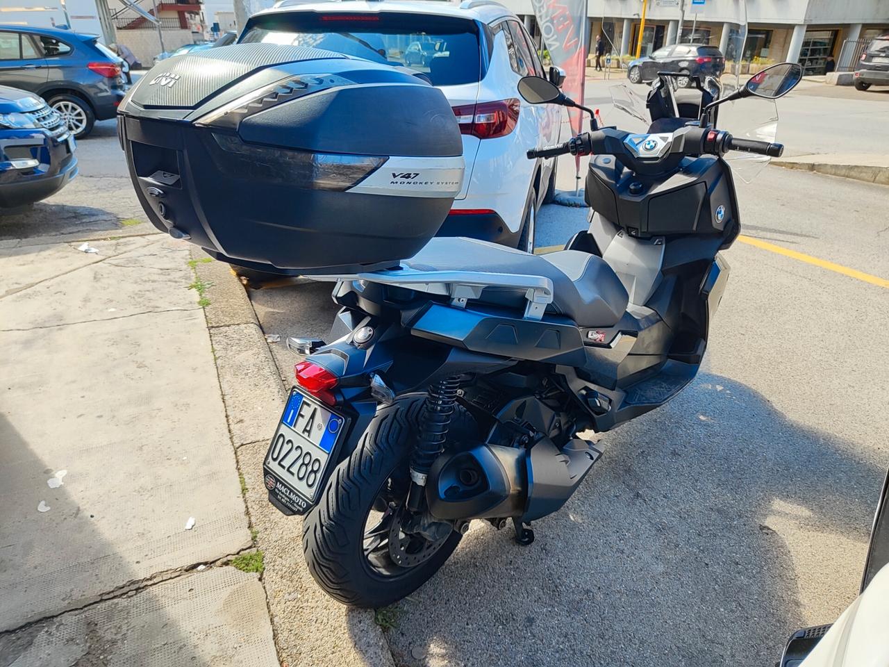 BMW C400X * Pari al nuovo * bauletto * parabrezza