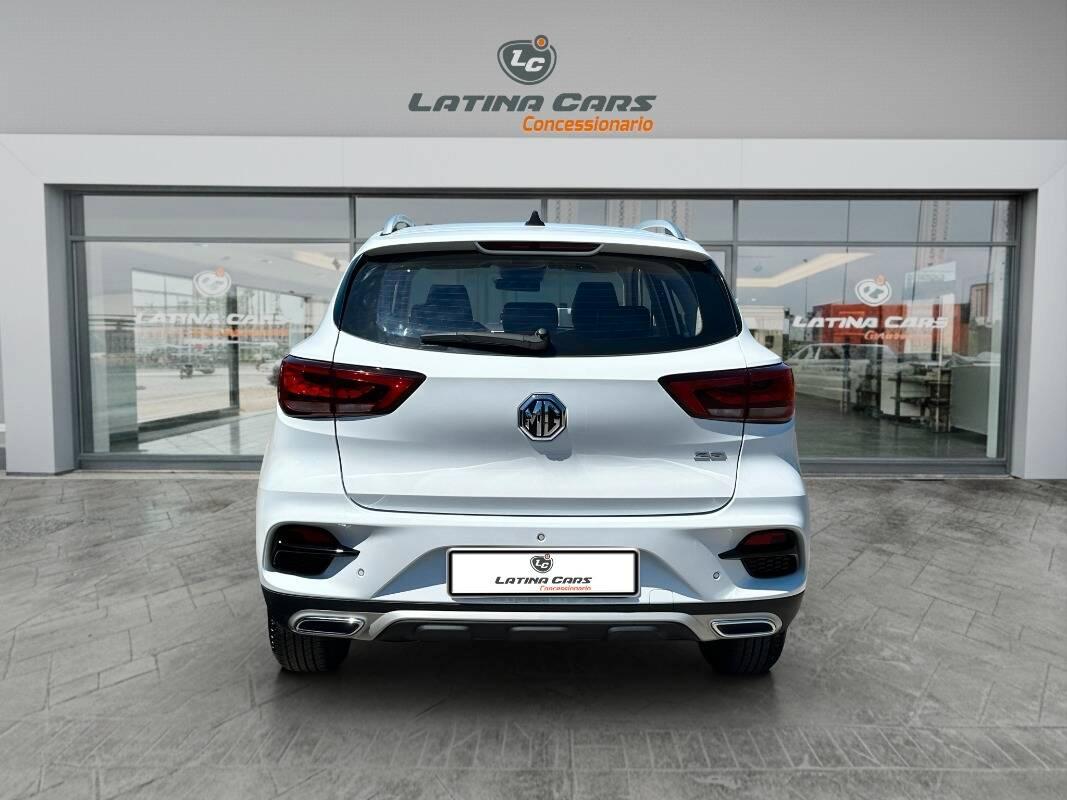 Mg ZS 1.5 Classic Luxury con Telecam e CarPlay