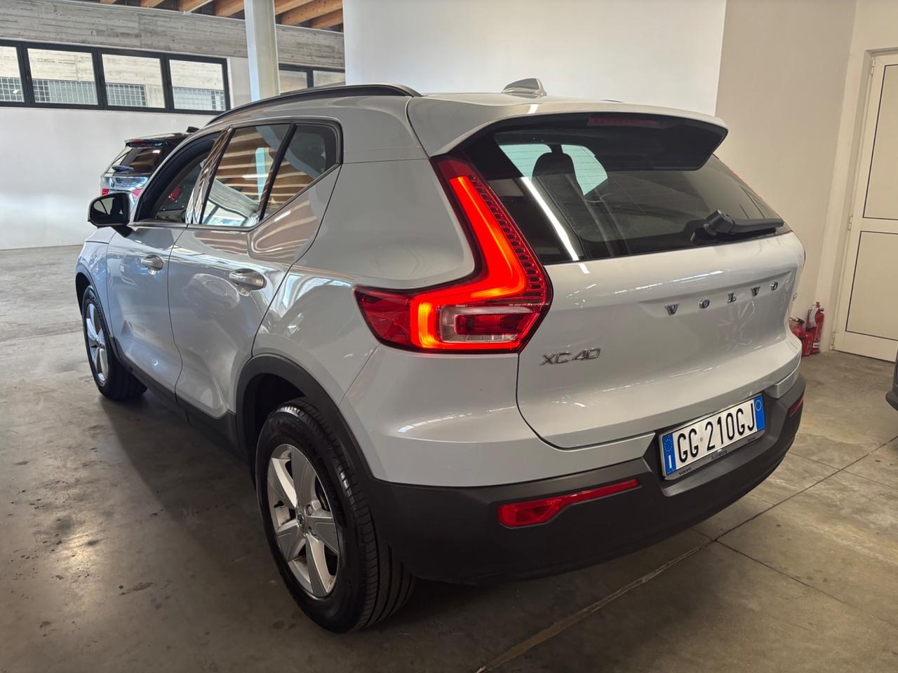 Volvo XC40 1.5 BENZ T2 GREY|PARI AL NUOVO|