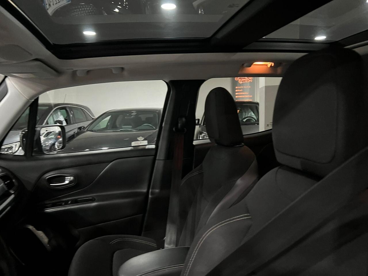 NUOVA JEEP RENEGADE LIMITED BLACK LINE 1.6 MJT 120CV DCT AUTOMATICA - TETTO PANO