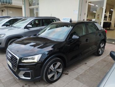 Audi Q2 30 TDI S tronic Identity Black