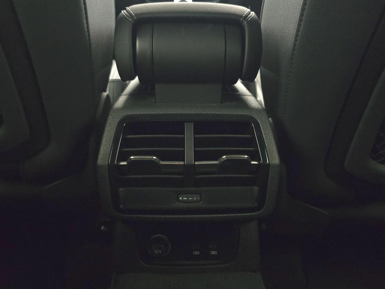 Audi Q3 sportback 35 2.0 tdi identity black s-tronic