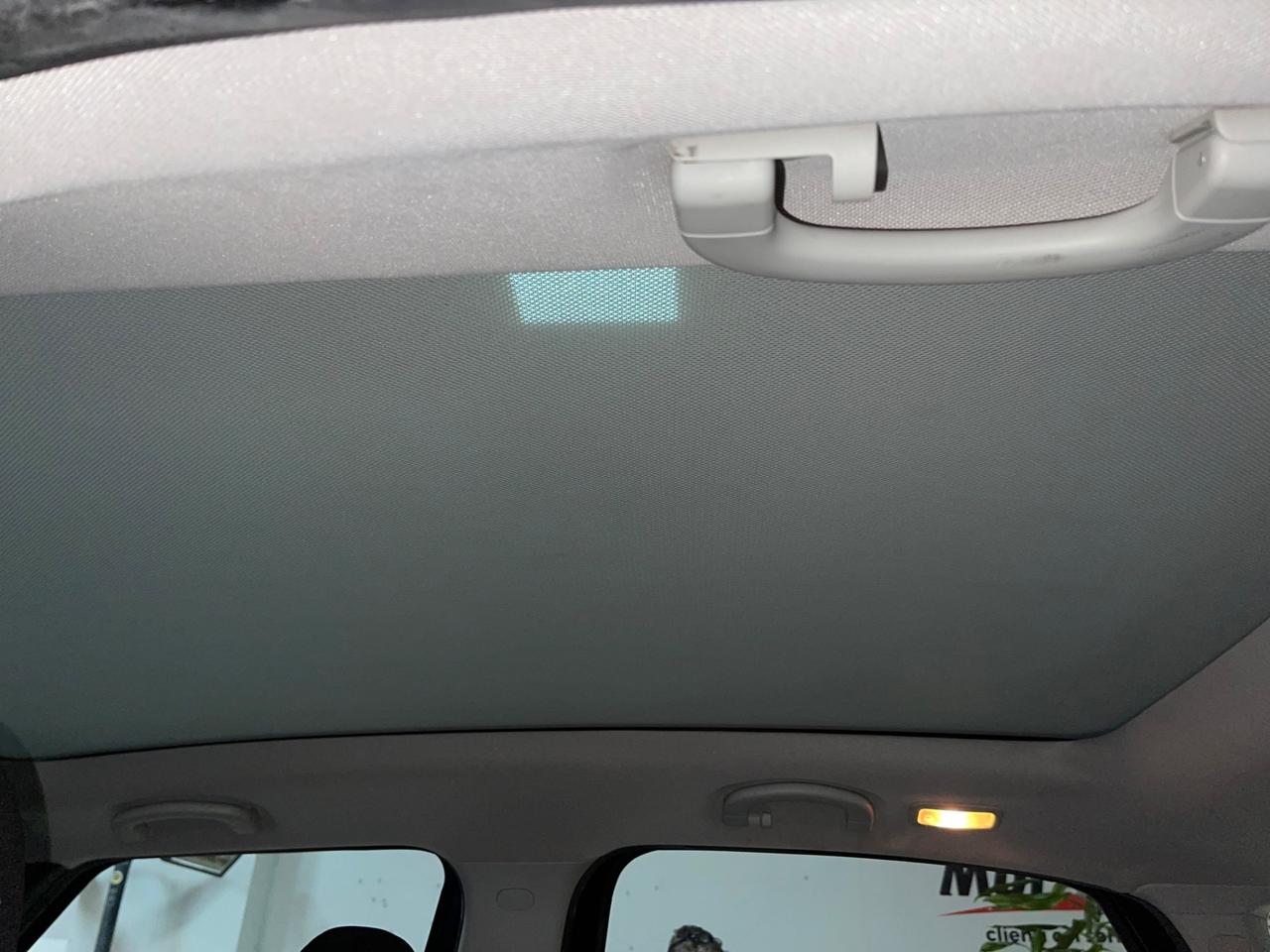 Fiat 500L 1.6 Multijet 120 CV (DOMMYcars)