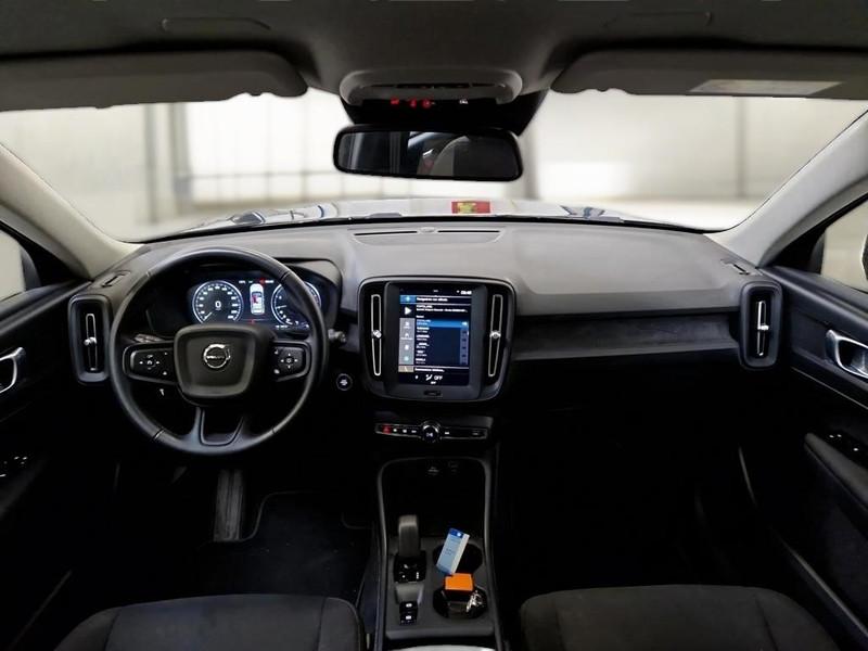 VOLVO XC40 T2 automatico Essential