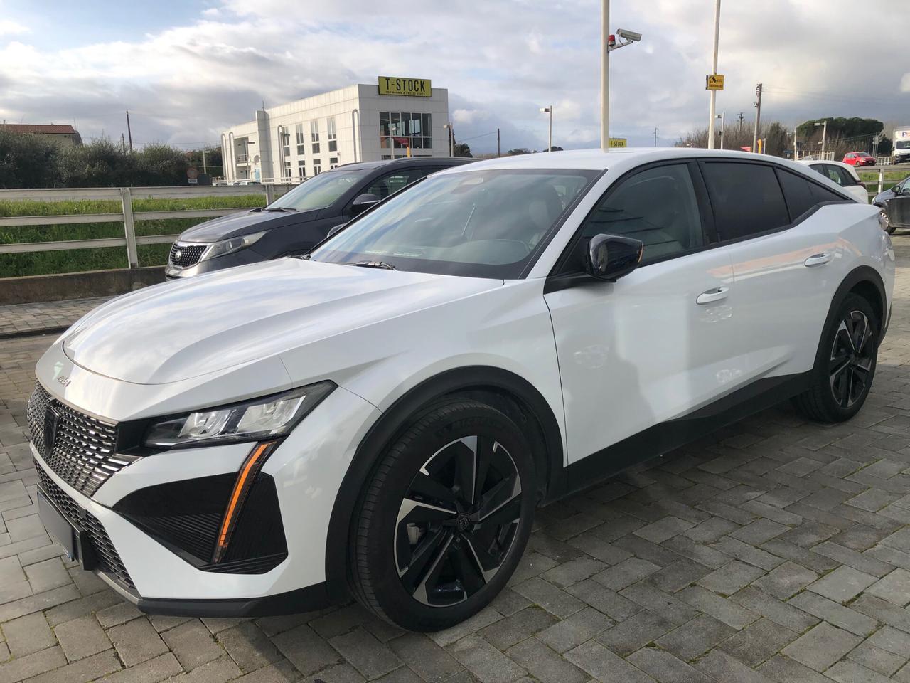 Peugeot 408 PureTech 130 S&S EAT8 Allure