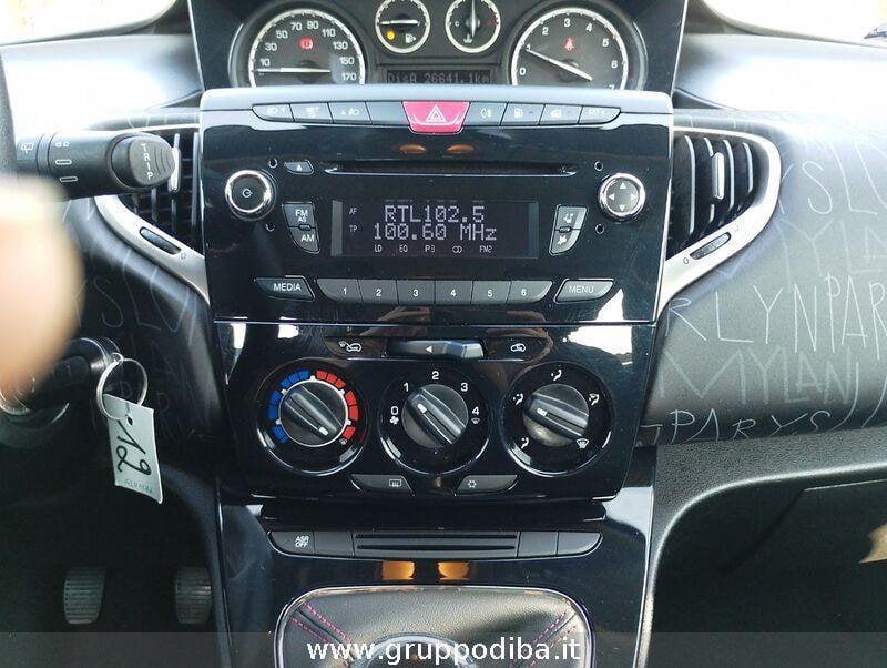 Lancia Ypsilon III 2011 Benzina 0.9 t.air elefantino ecochic metano 80cv