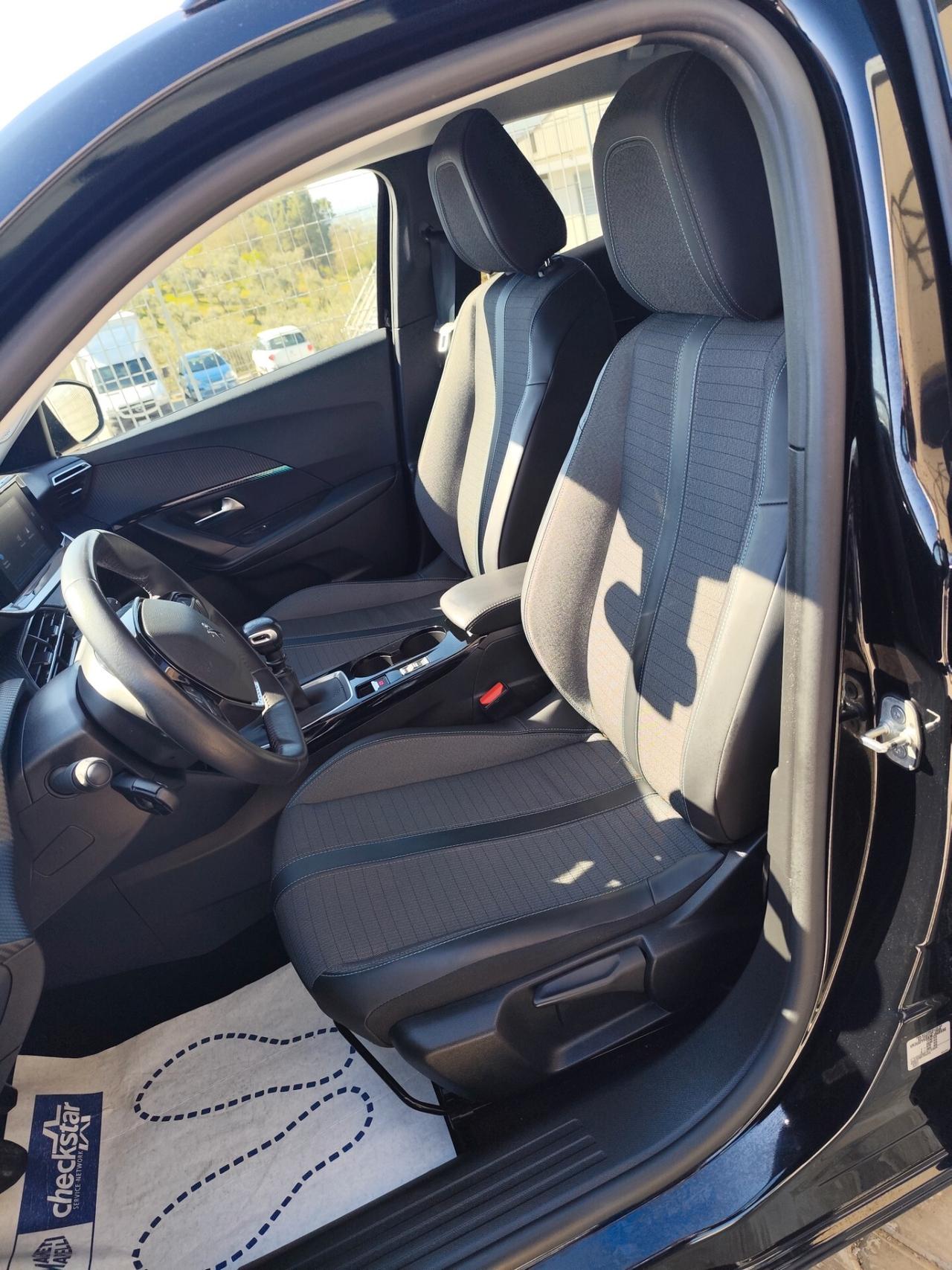 Peugeot 2008 BlueHDi 110 S&S Allure Pack