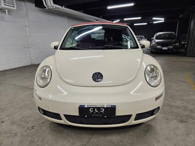 VOLKSWAGEN New Beetle 1.6 Cabrio Lim. Red Edt.