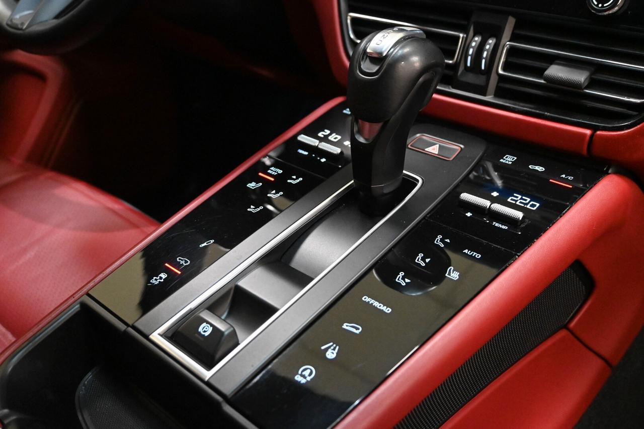 PORSCHE Macan 1ªs. '13-'25 Macan 2.0 T