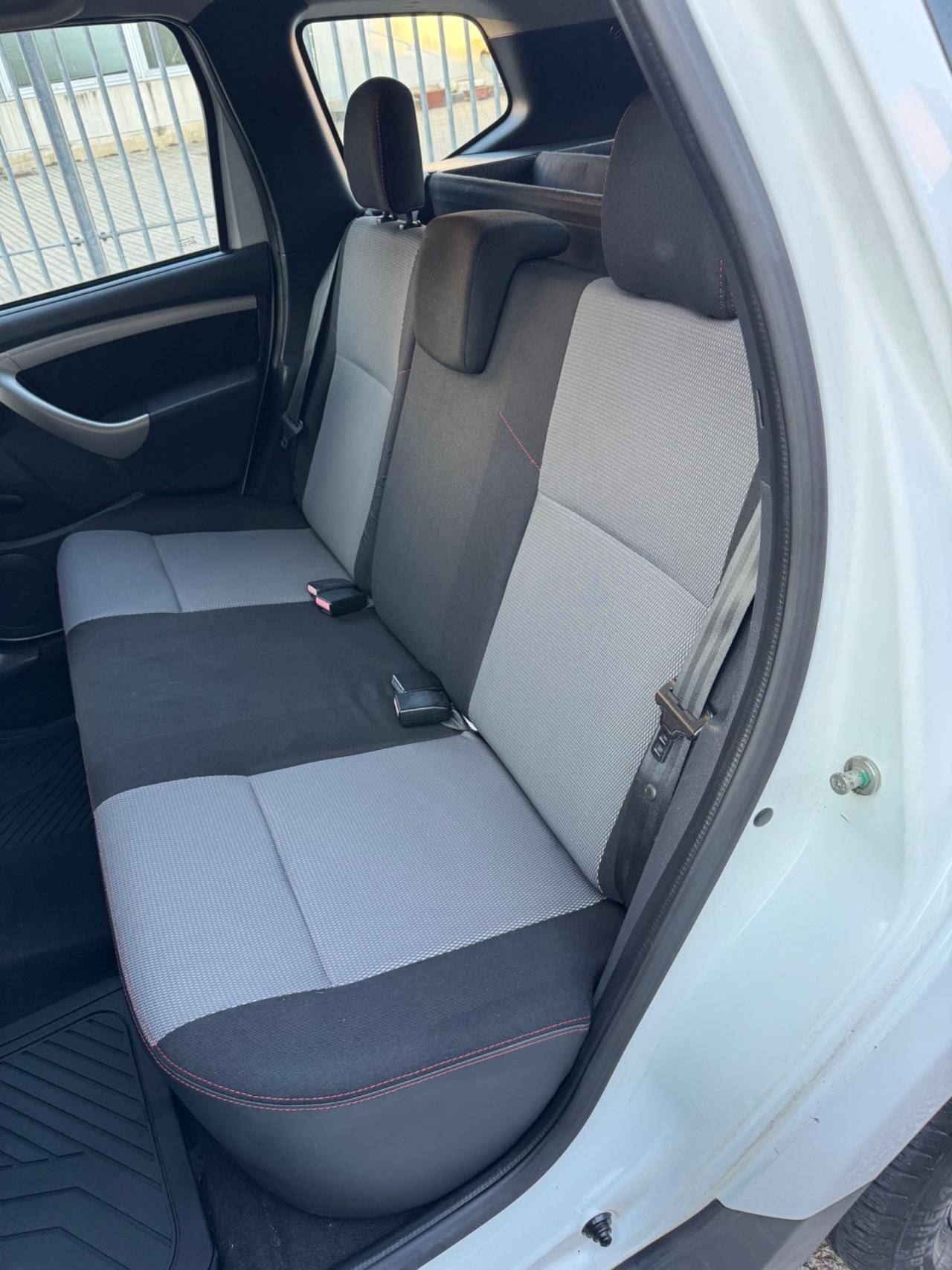 Dacia Duster cinghie sostituite ok neopatentati