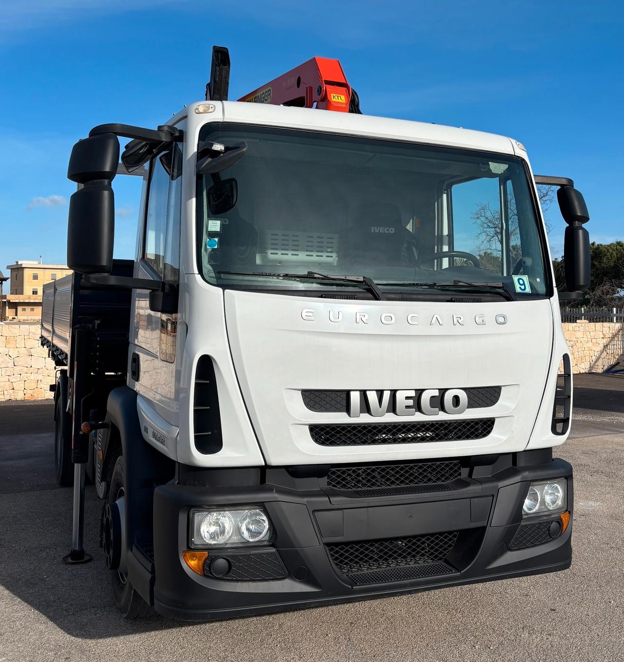 IVECO 140 E 18 - GRU PALFINGER