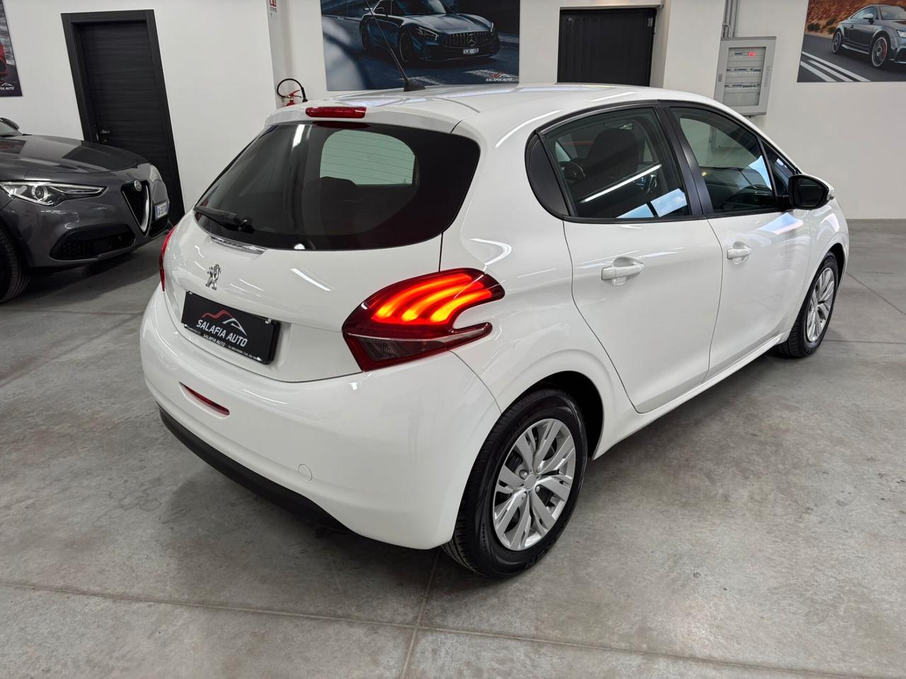 Peugeot 208 BlueHDi 100 S&S 5 porte Active