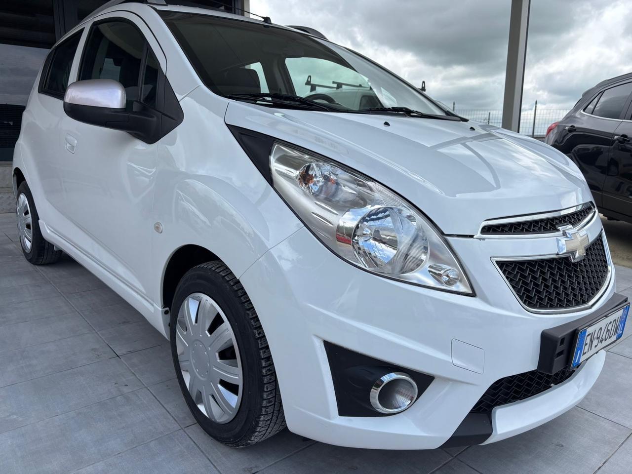 Chevrolet Spark 1.0 GPL Eco Logic Pink Lady Special Edition