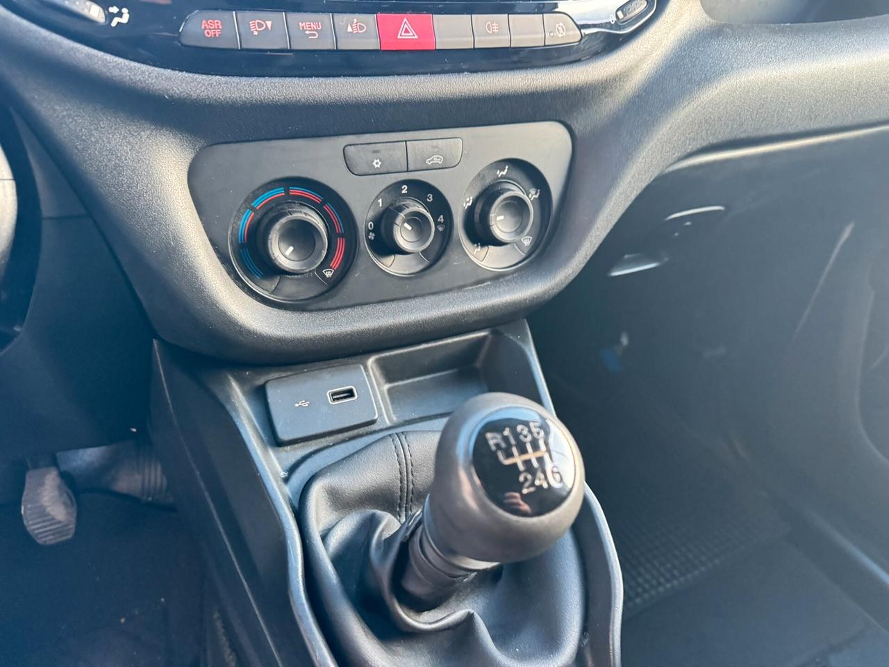 Fiat Doblo' cargo Maxi Autocarro 3 posti