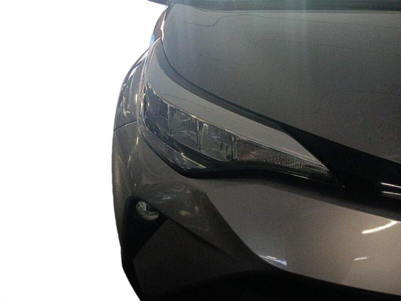 Toyota C-HR 1.8 Hybrid E-CVT Active