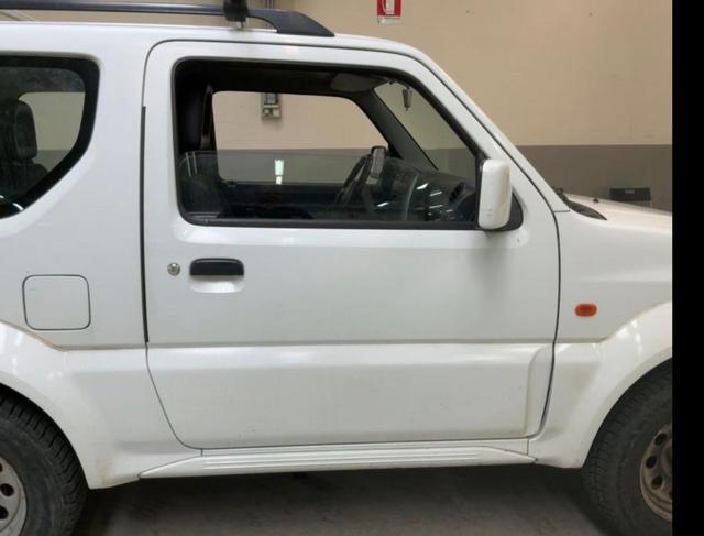 SUZUKI Jimny 1.3i 16V cat 4WD Club