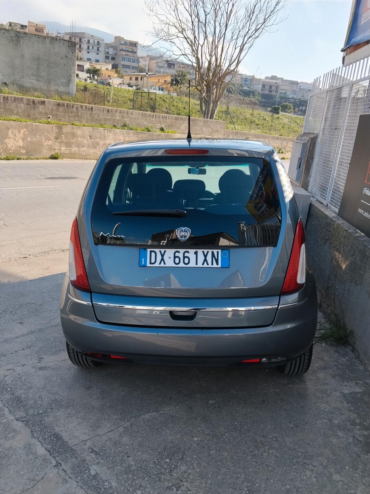 Lancia MUSA 1.3 Multijet 16V 90 CV Oro Plus