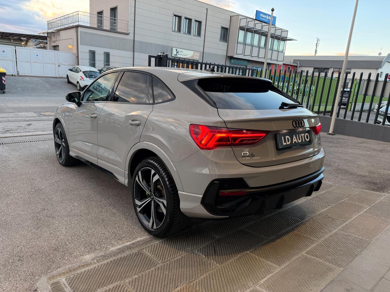 Audi Q3 SPB 40 TDI quattro S tronic line edition