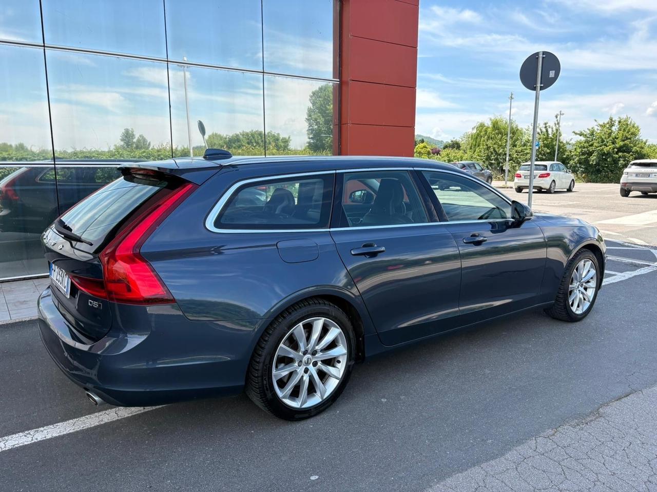 Volvo V90 D5 AWD Geartronic Inscription