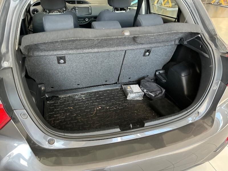 Toyota Yaris 1.5 Hybrid 5 porte Active "IVA ESPOSTA" IN ARRIVO