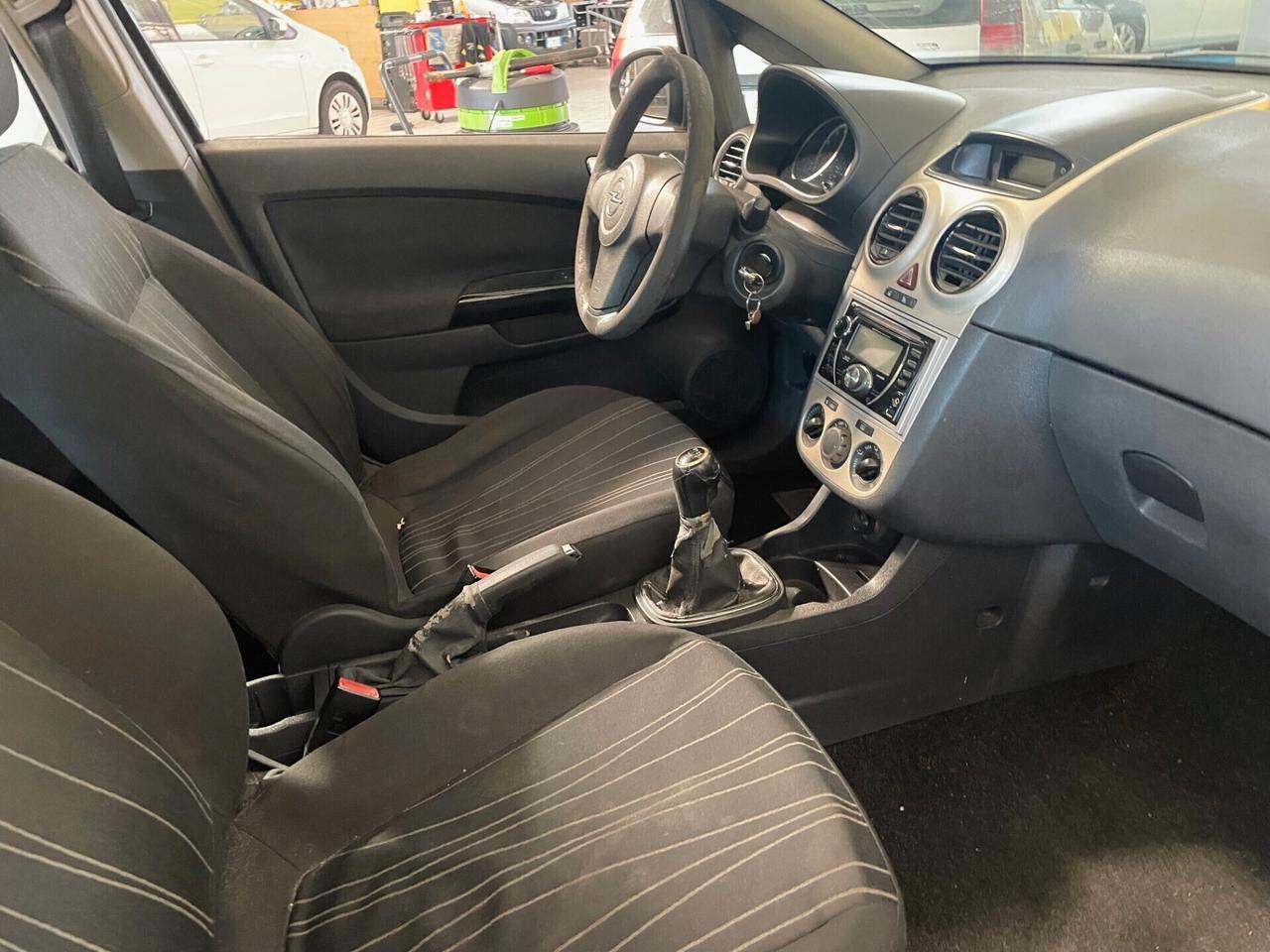 Opel Corsa 1.0 12V 5 porte Club
