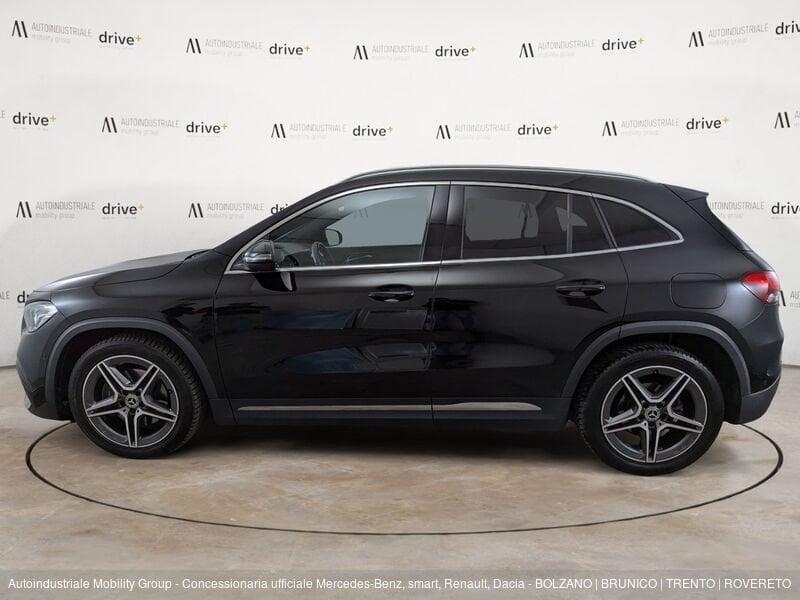 Mercedes-Benz GLA 200 D 4MATIC PREMIUM AUTOMATIC