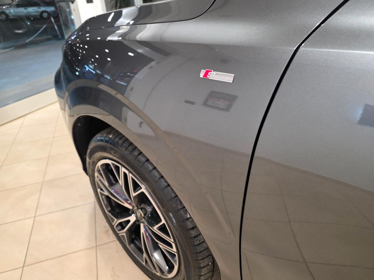 Audi Q3 SPB TDI 110 kW S tronic Line edition