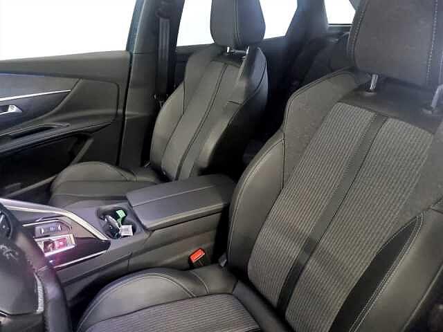 Peugeot 3008 3008 1.6 hybrid Allure Pack 225cv e-eat8