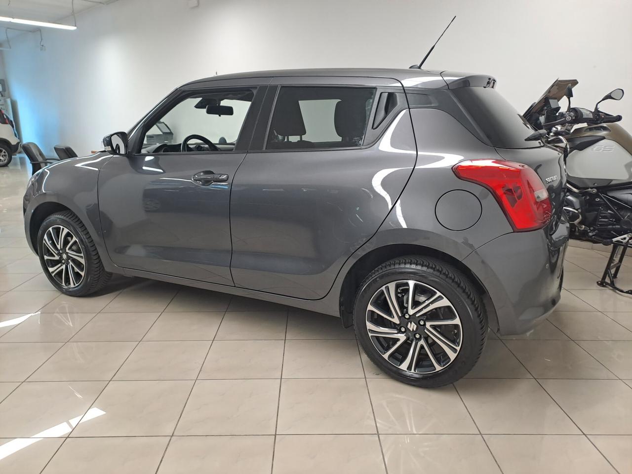 Suzuki Swift 1.2 Hybrid 4WD AllGrip Top