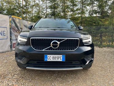 Volvo XC40 XC40, 2.0 l., SUV / crossove