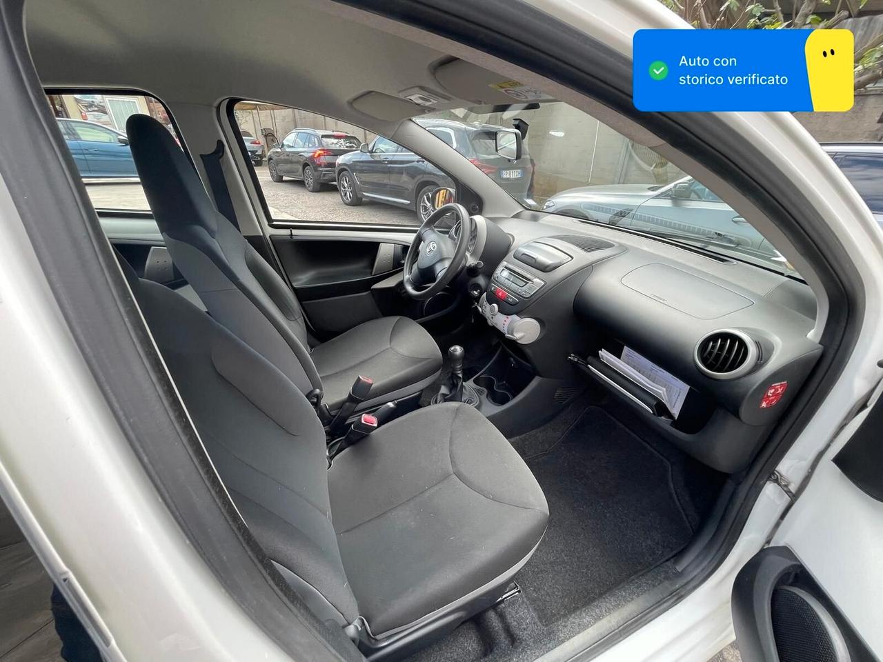 Toyota Aygo 1.0 12V VVT-i 5 porte Active Connect