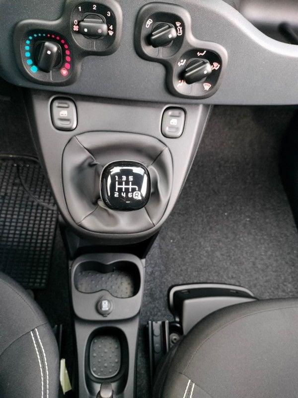 FIAT Panda Panda 1.0 FireFly S&S Hybrid, Sensori di parcheggio, stereo Bluetooth con comandi al volante!! GPL!!