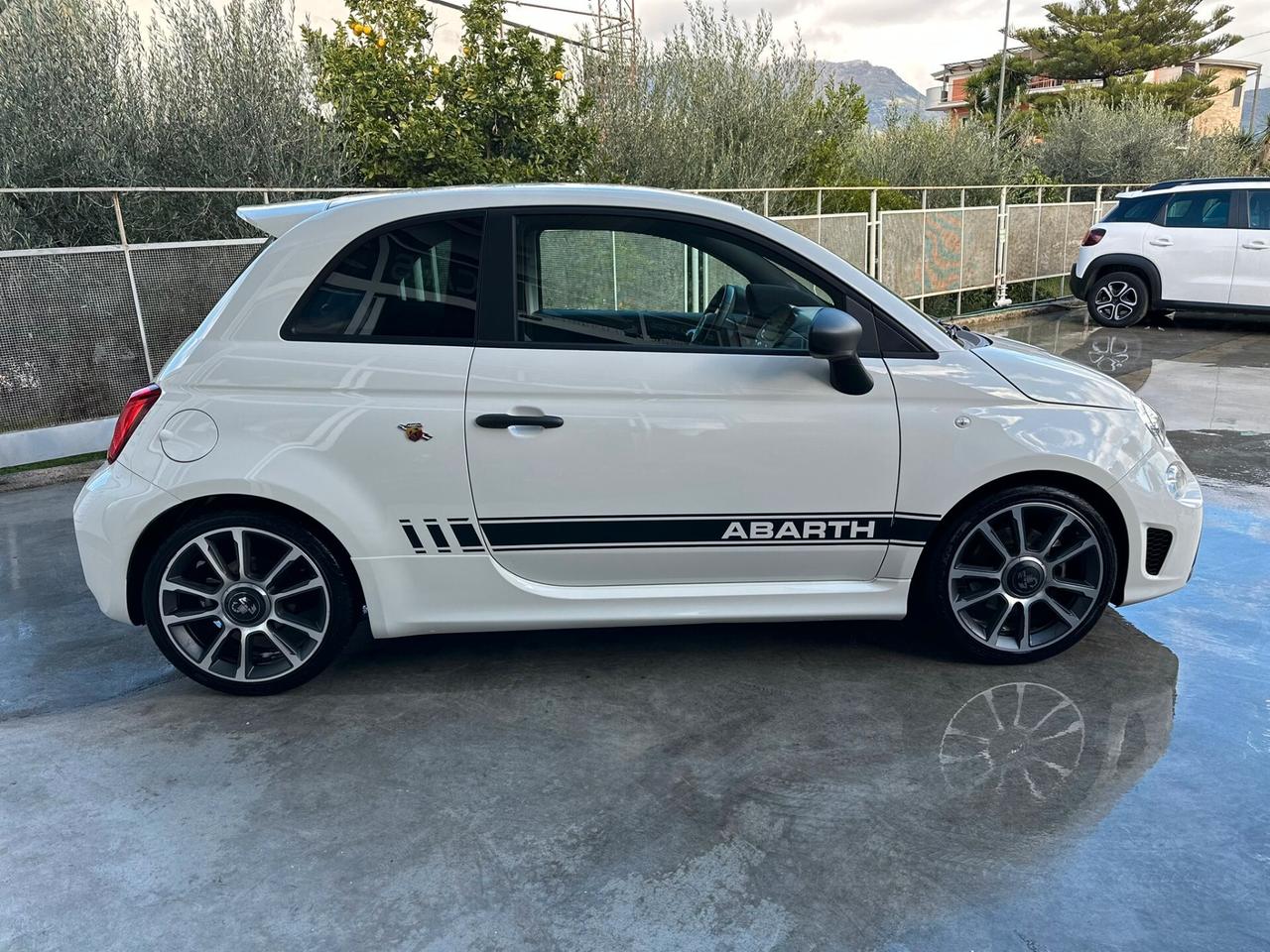 Abarth 595 Turismo 1.4 Turbo T-Jet 165 CV