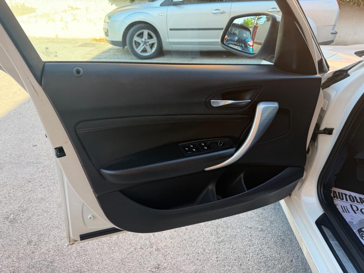Bmw 118 118d 5p. Msport