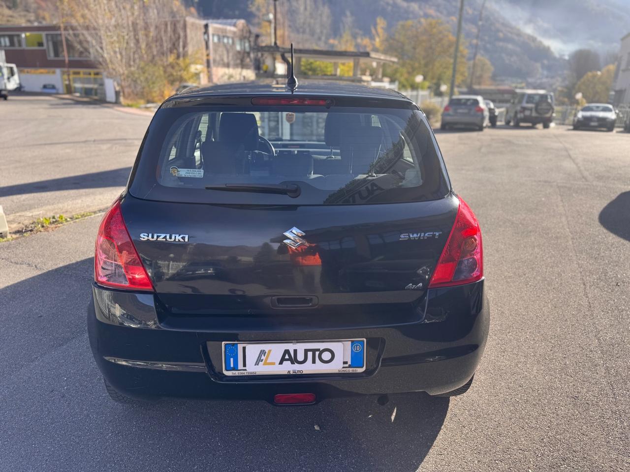 Suzuki Swift 1.3 4x4 5p. Outdoor Line GL