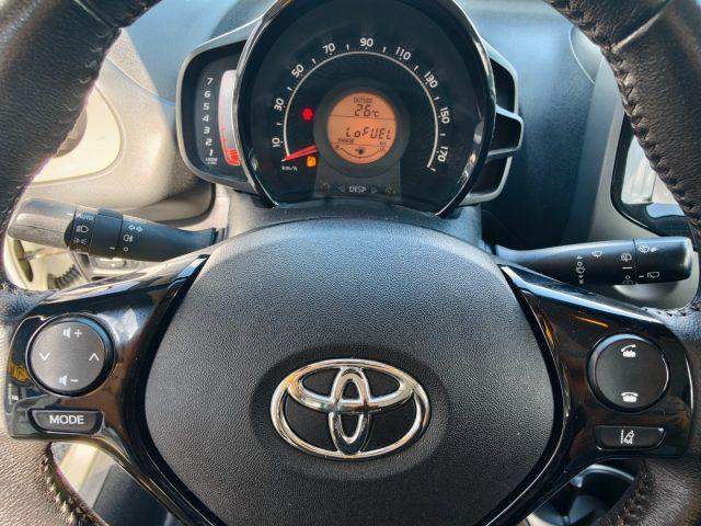 TOYOTA Aygo 1.0 VVT-i 72 CV 5 porte x-cite