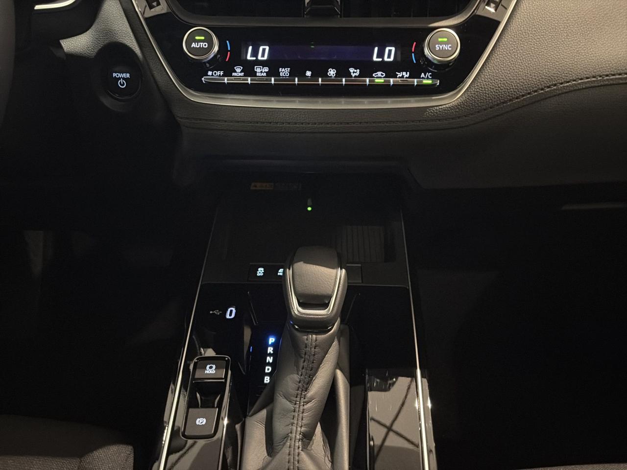 Toyota Corolla Cross 1.8h Icon fwd 140cv e-cvt